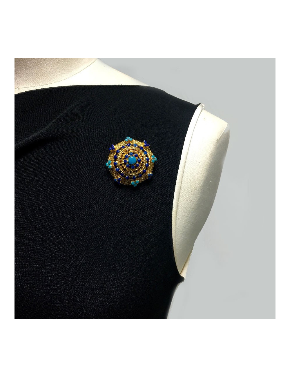 Broche anonyme émail turquoise et saphir