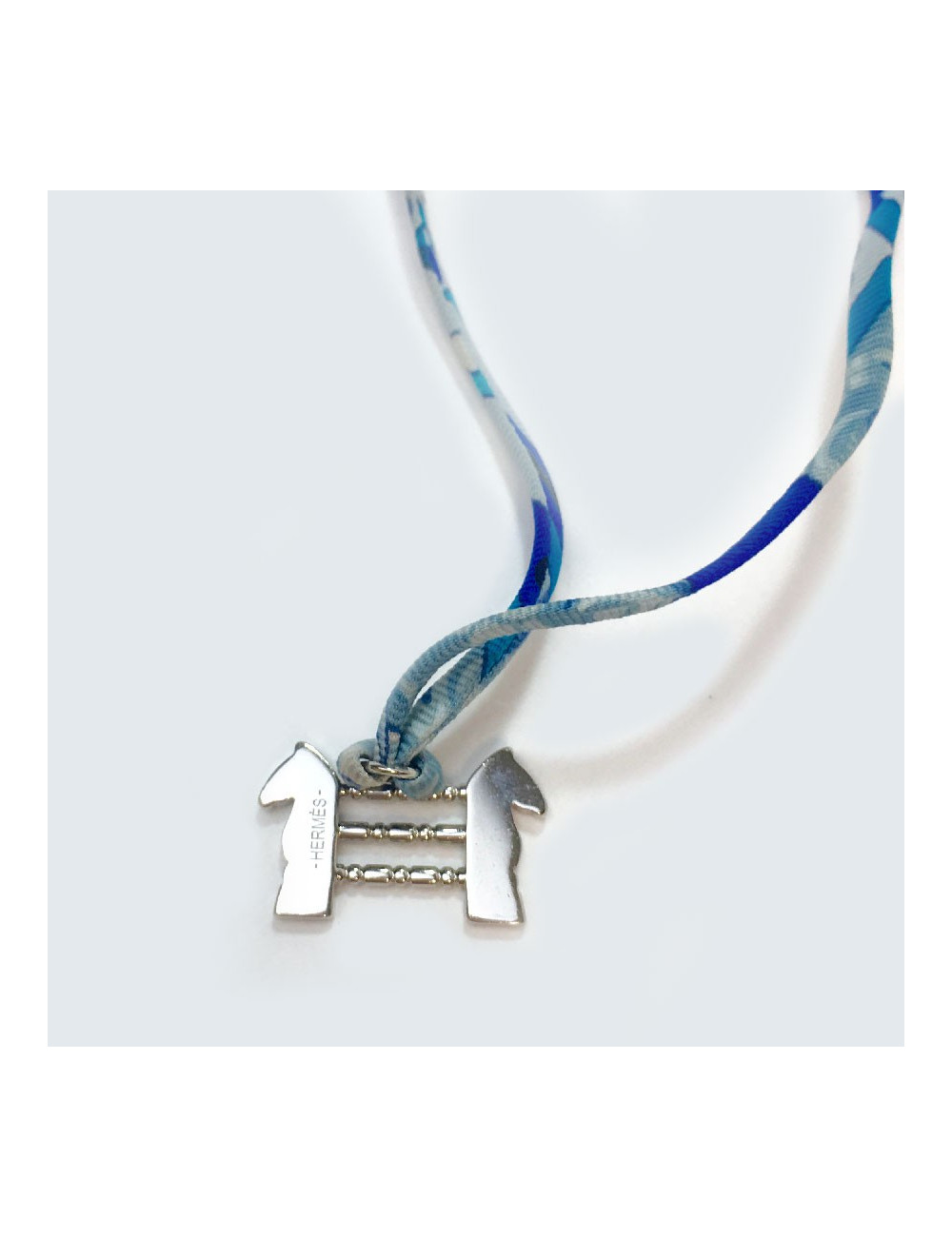 Collier HERMES cordon