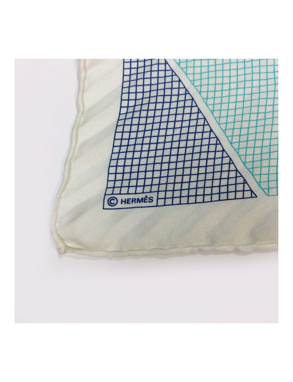 Carré HERMES en soie