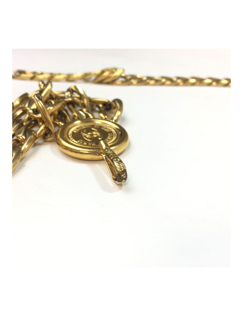 Ceinture CHANEL  triple chaînes dorées Vintage 