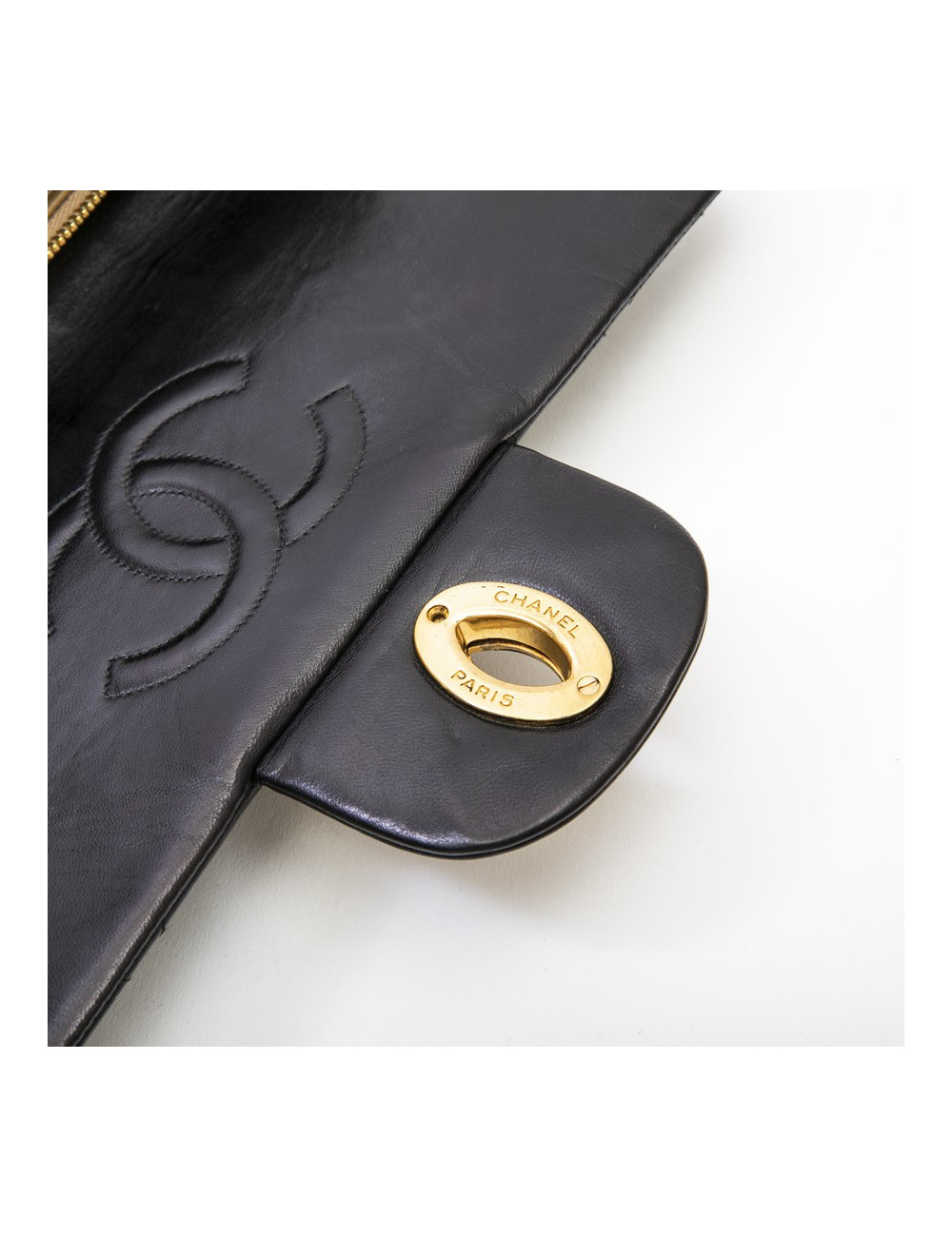 Sac Jumbo CHANEL cuir d'agneau matelassé noir Vintage