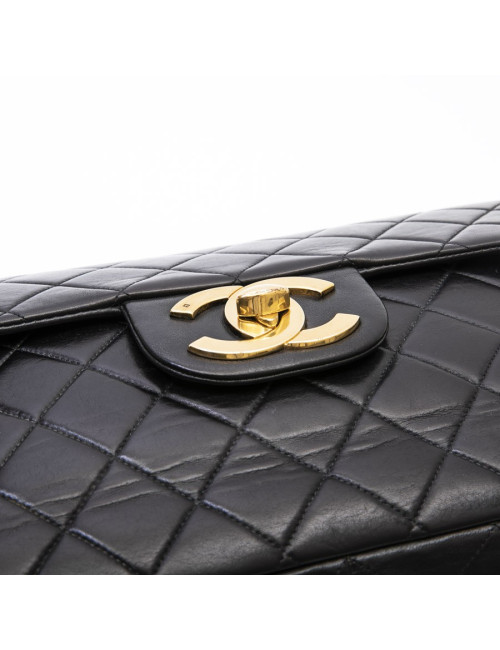 Sac Jumbo CHANEL cuir d'agneau matelassé noir Vintage