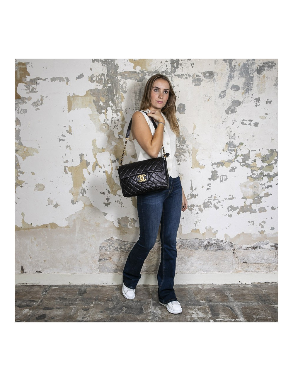 Sac Jumbo CHANEL cuir d'agneau matelassé noir Vintage