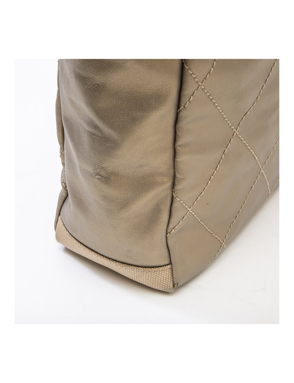 CHANEL Biarritz bag in gold beige quilted canvas