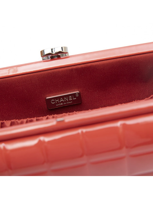 Clutch CHANEL cuir verni rouge