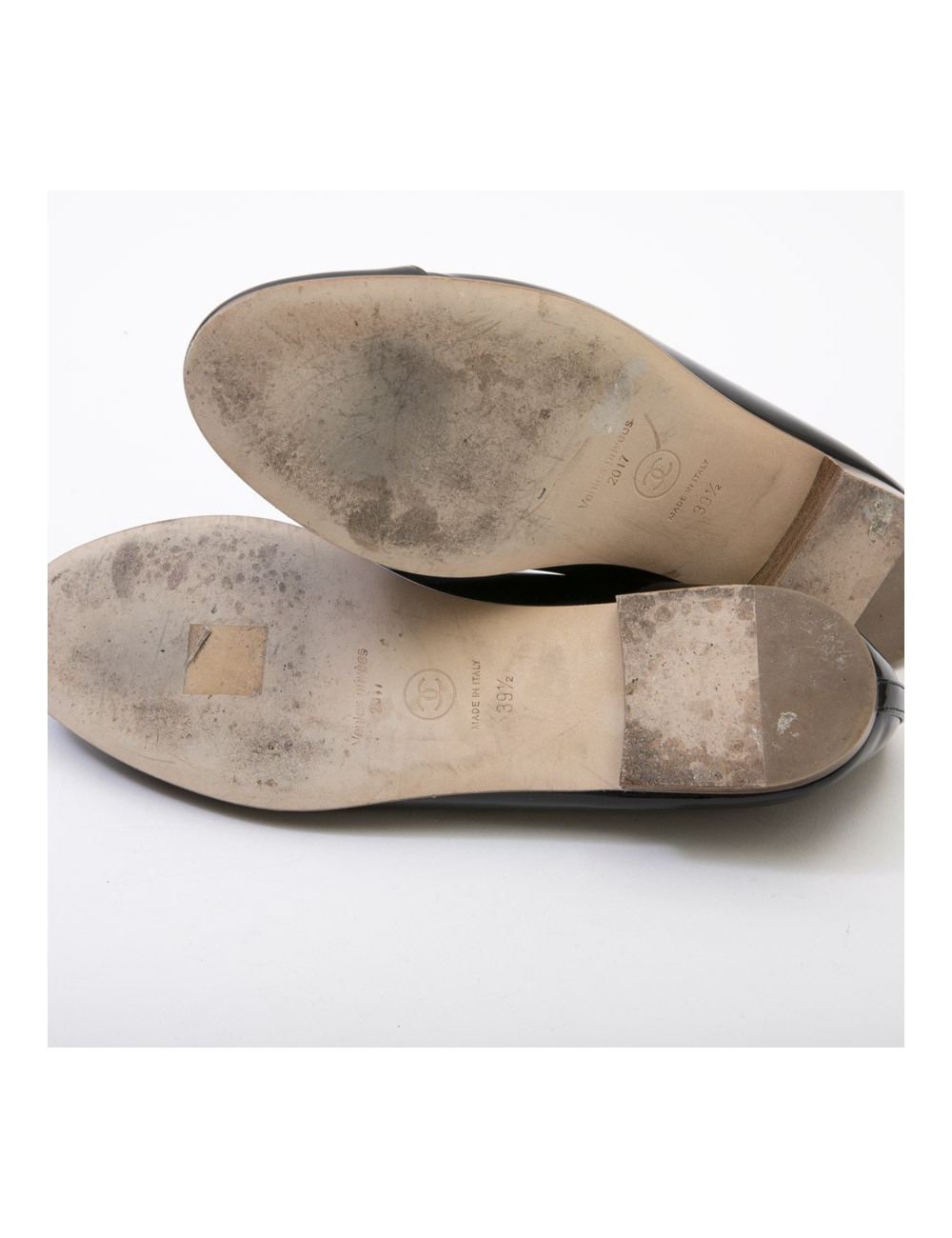 Ballerines T 39.5 CHANEL cuir verni noir