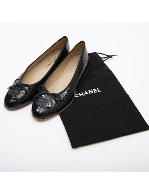 CHANEL ballerinas in black patent leather size 39.5