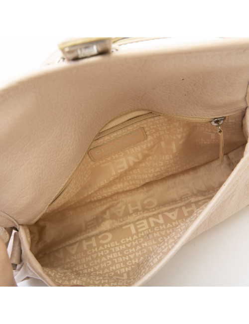 Sac CHANEL boucle 2.55 cuir grainé beige