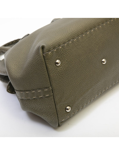 Sac FENDI cuir grainé vert kaki