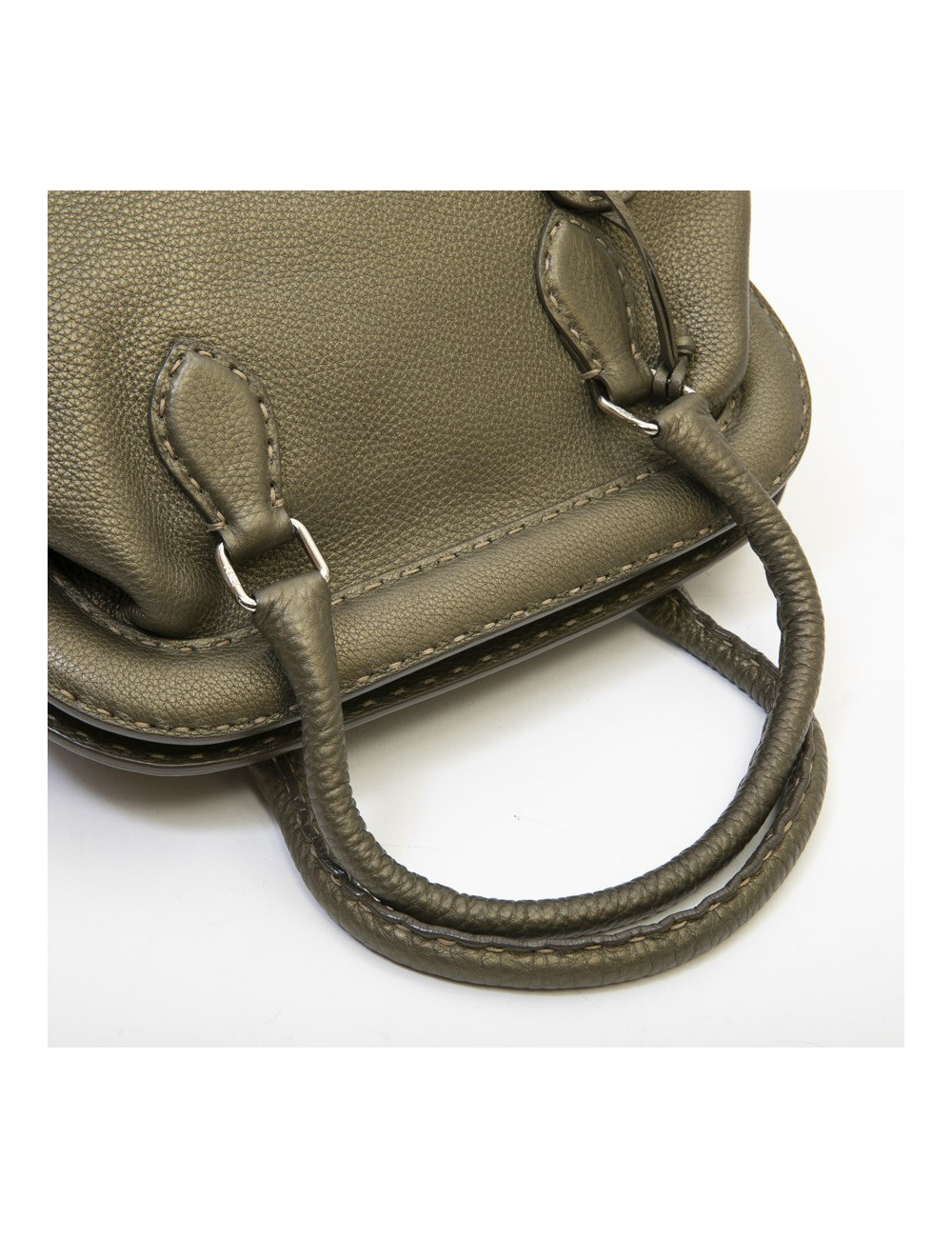 Sac FENDI cuir grainé vert kaki