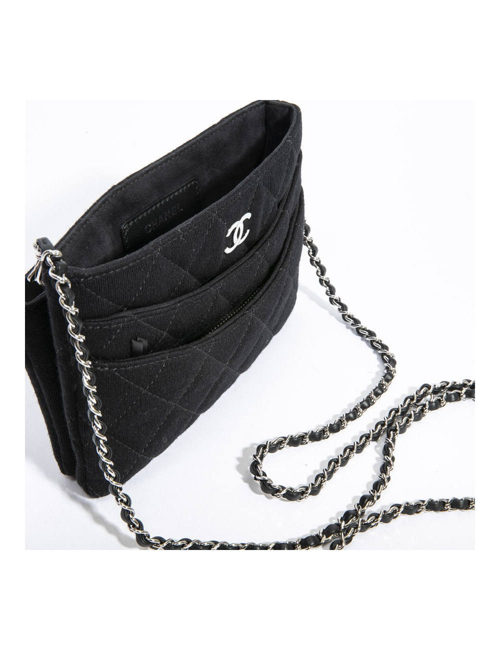 Pochette CHANEL avec chaine 