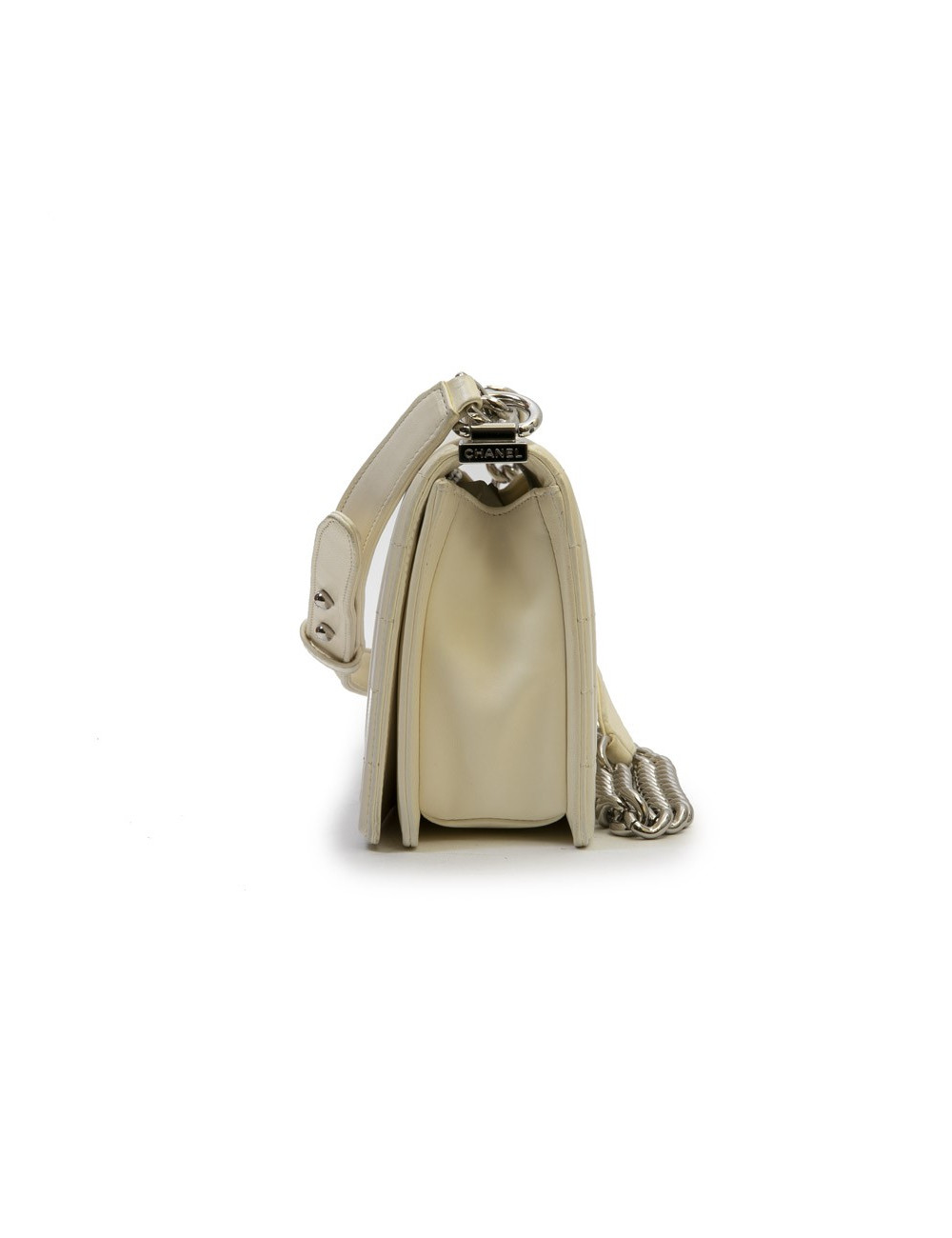 Sac Boy CHANEL en galuchat blanc 