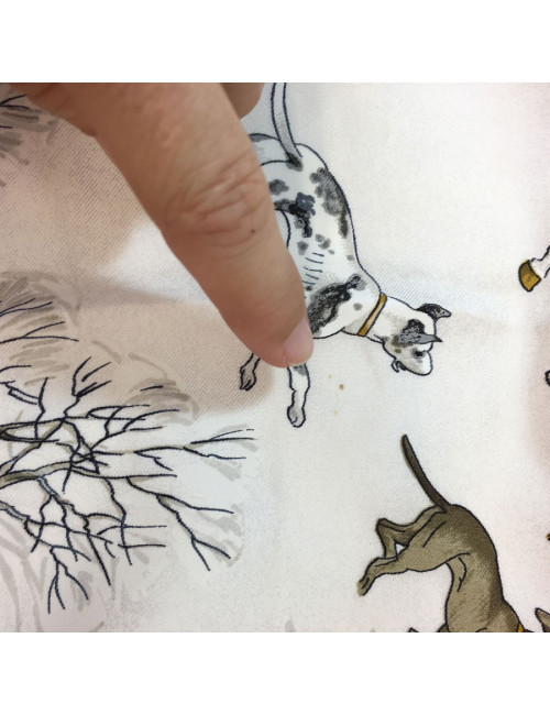 Carré HERMES L'hiver en soie beige