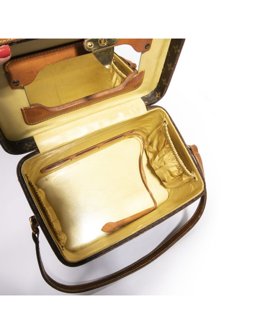 Vanity case LOUIS VUITTON toile monogram marron Vintage
