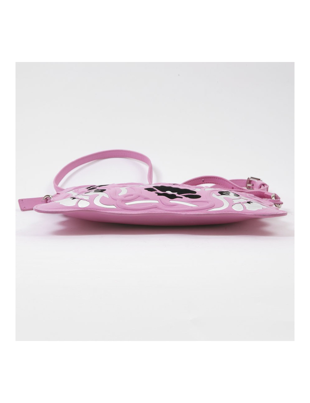 Sac CHRISTOPHER KANE cuir rose et incrustations noires et argent