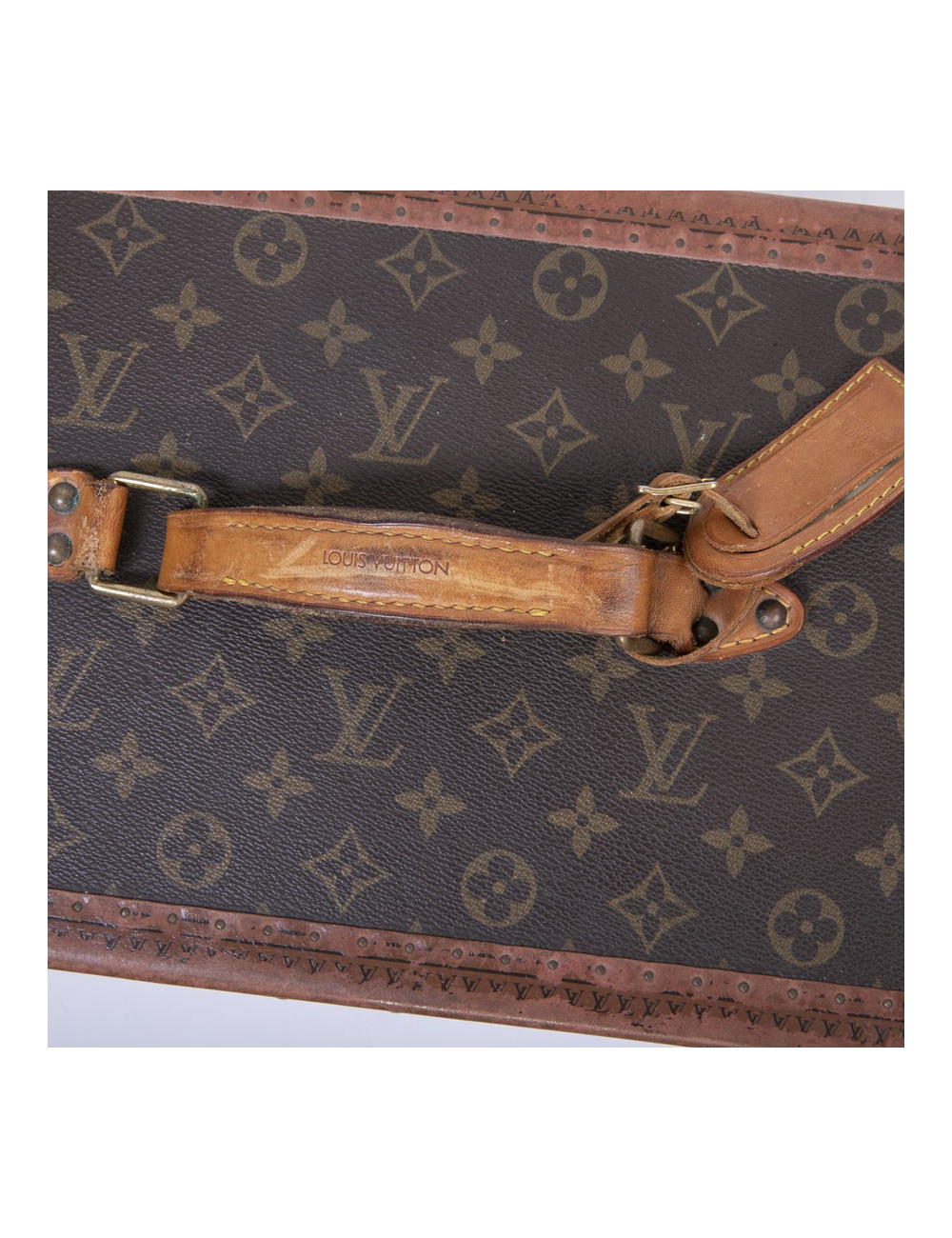 Vanity case LOUIS VUITTON vintage Monogram voyage