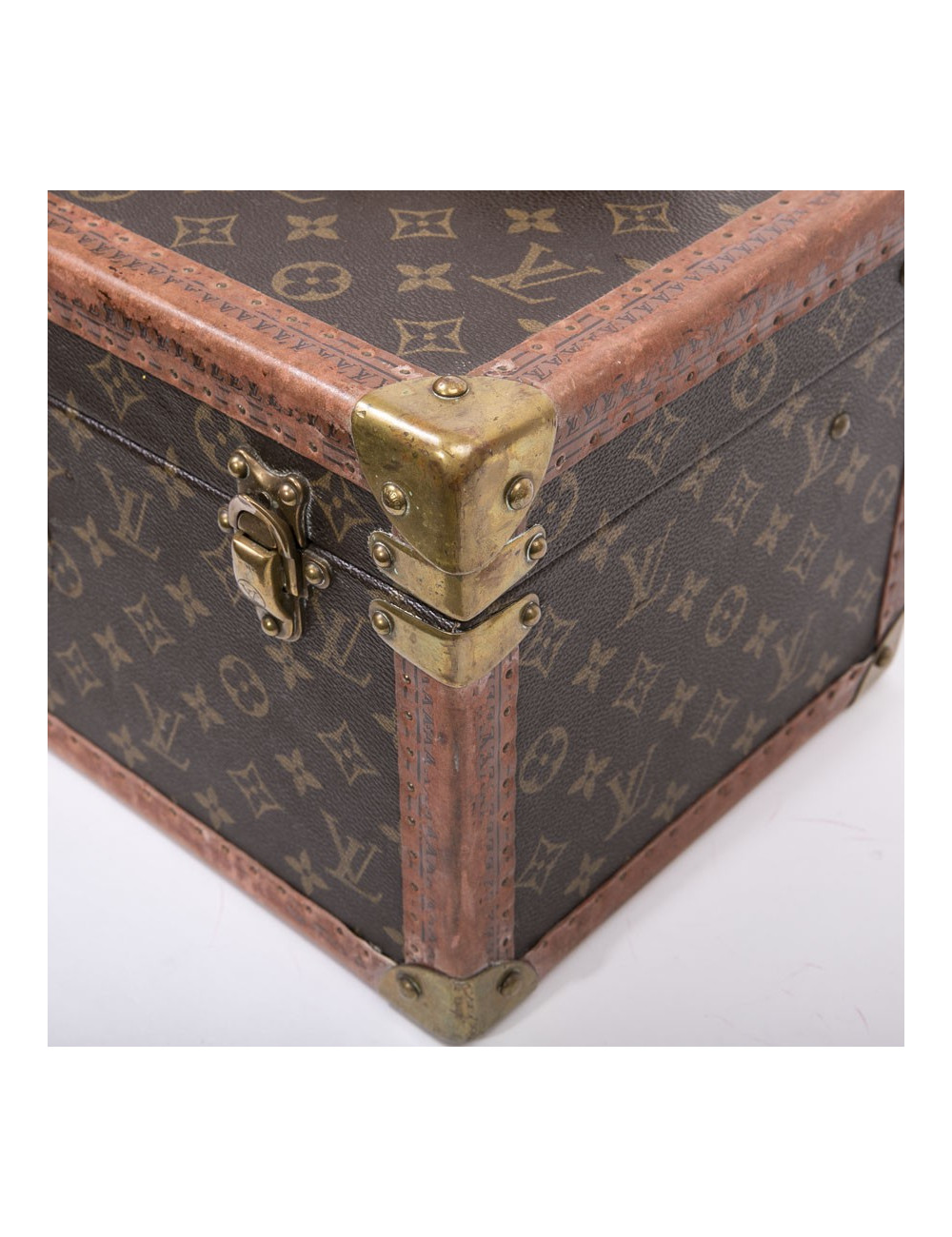 Vanity case LOUIS VUITTON vintage Monogram voyage