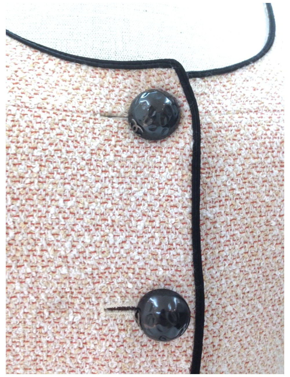 Veste CHANEL en tweed rose pastel 