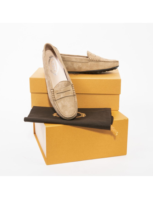 Mocassins T 38 daim marron clair