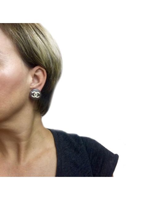 Boucles d'oreille clips CHANEL Vintage marron