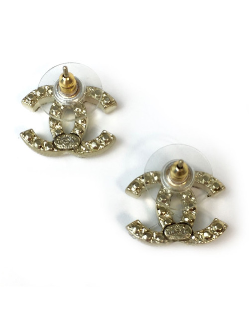 Boucles d'oreille CHANEL "CC" dorées avec brillants