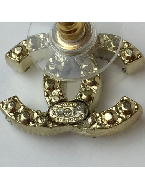 Boucles d'oreille CHANEL "CC" dorées avec brillants
