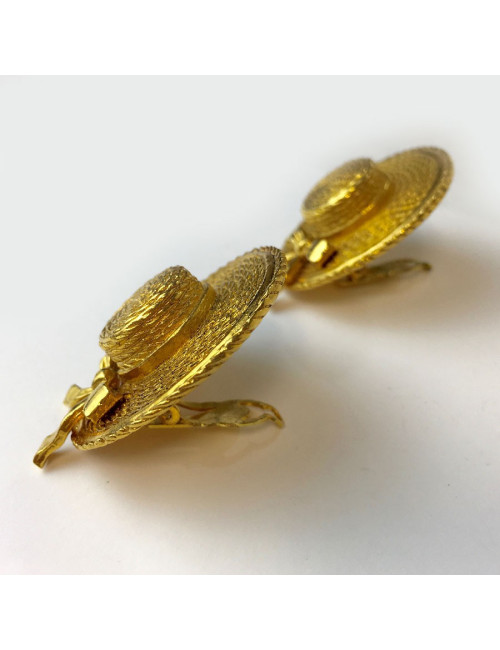 Boucles d'oreille clips CHANEL chapeau vintage doré