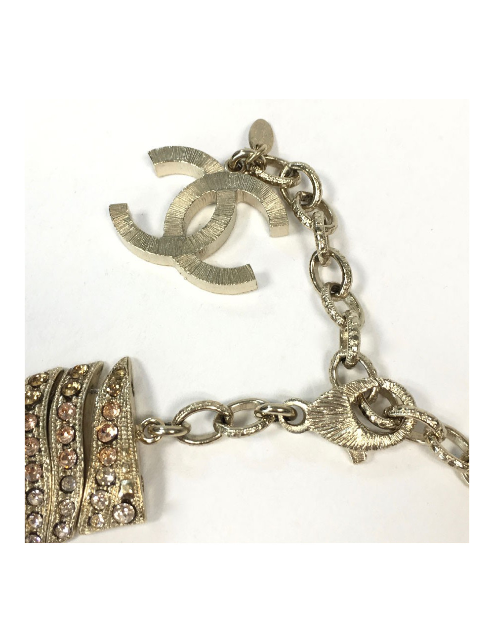 CHANEL choker necklace in gilt metal and rhinestones