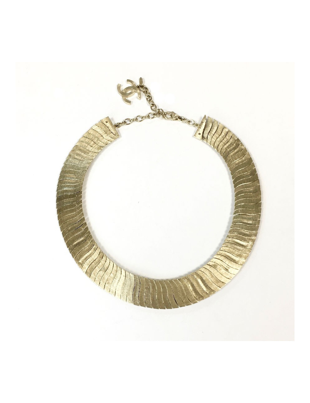CHANEL choker necklace in gilt metal and rhinestones