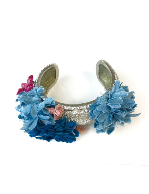 Bracelet CHANEL couture en métal argenté