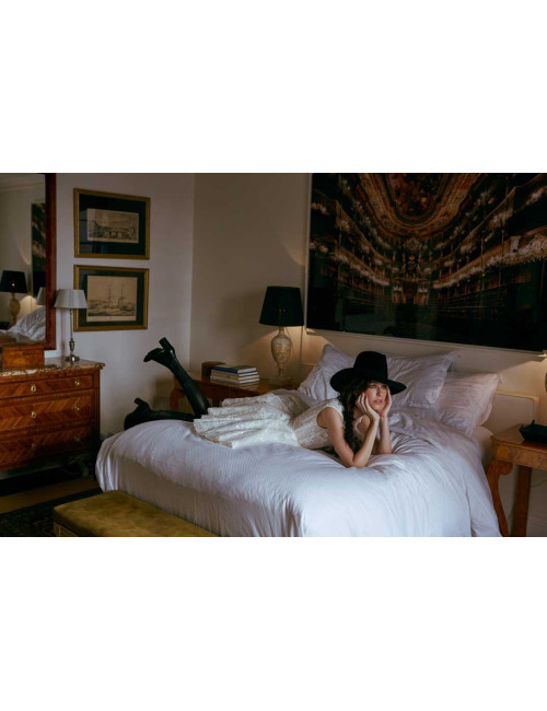 Robe GIAMBATTISTA VALLI haute couture dentelle blanche