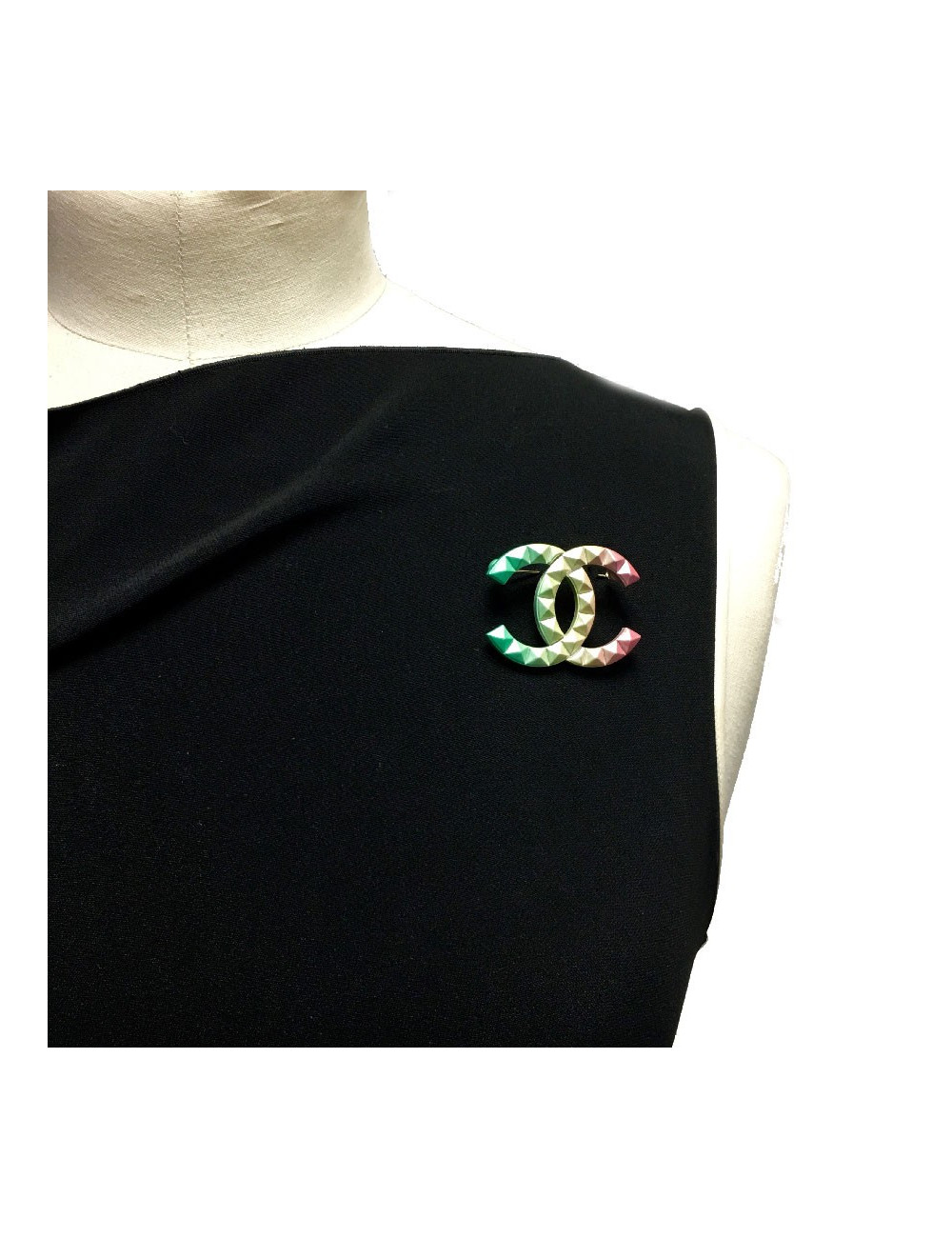 Broche CHANEL CC  pointes de diamant tricolores