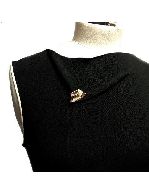 Pin's CHANEL  chapeau doré et brillants
