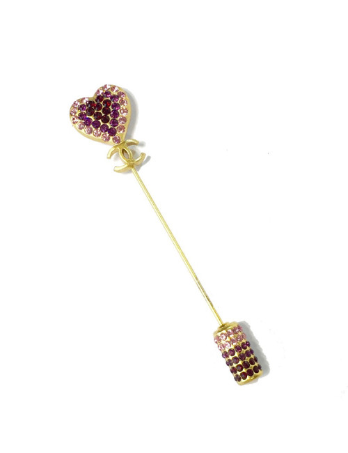 Epingle CHANEL coeur avec brillants rose