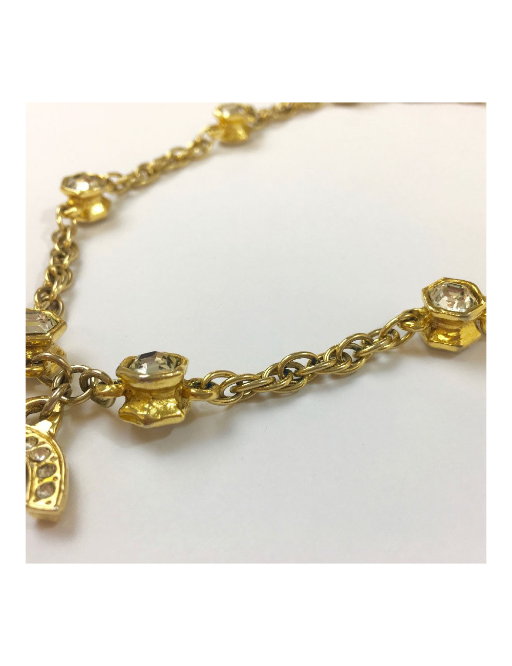 Collier CHANEL CC vintage strass et brillants