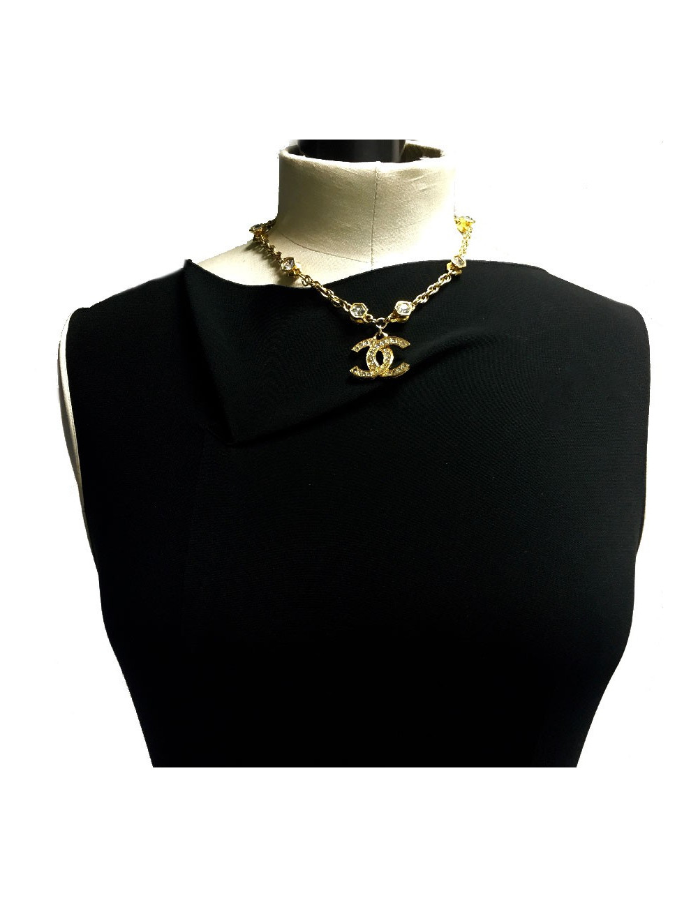 Collier CHANEL CC vintage strass et brillants