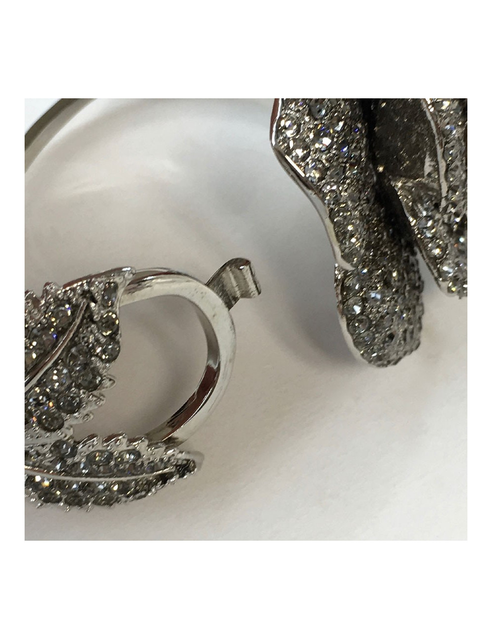 Bracelet camélia métal argent et strass