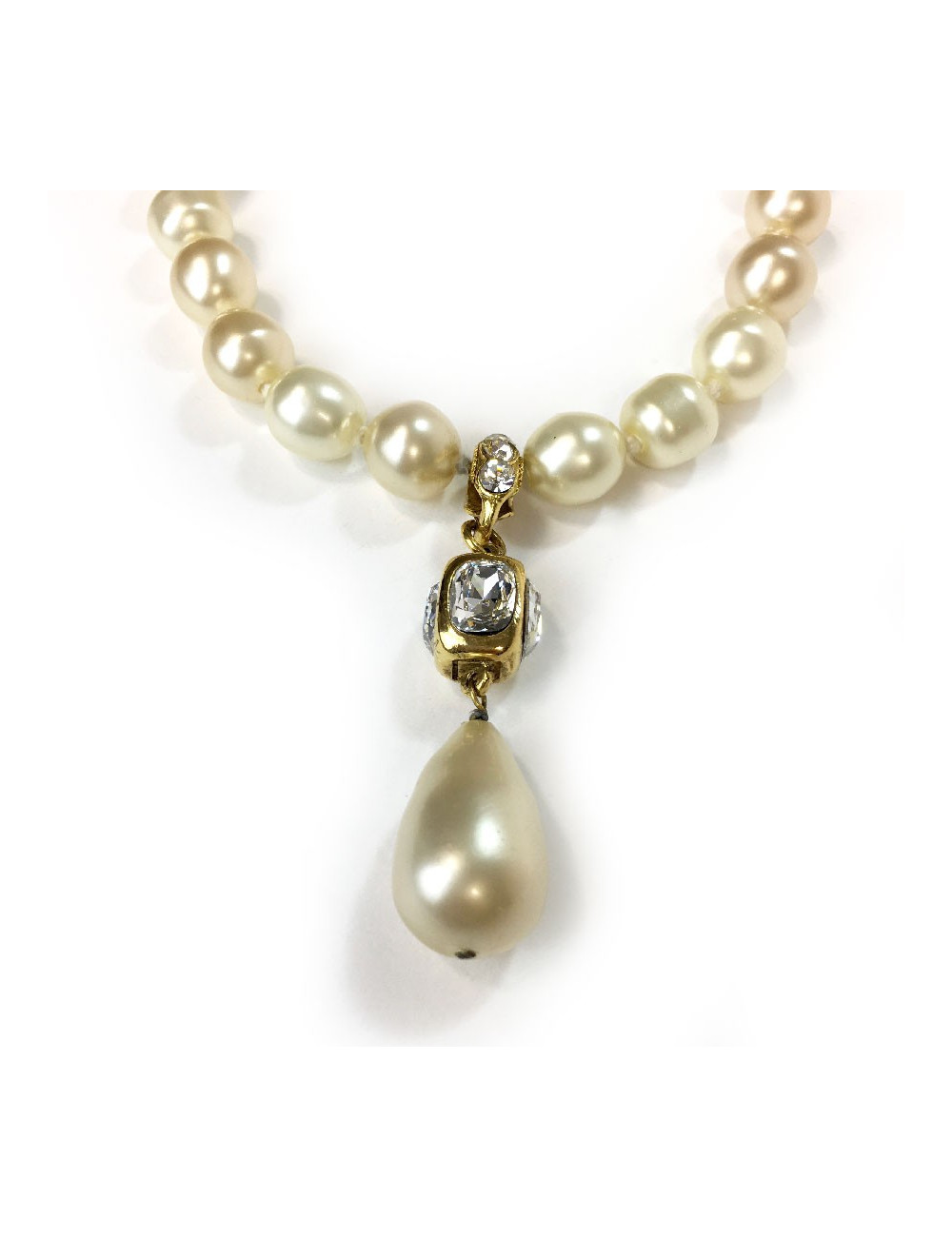 Collier CHANEL  grosses perles nacrées Vintage