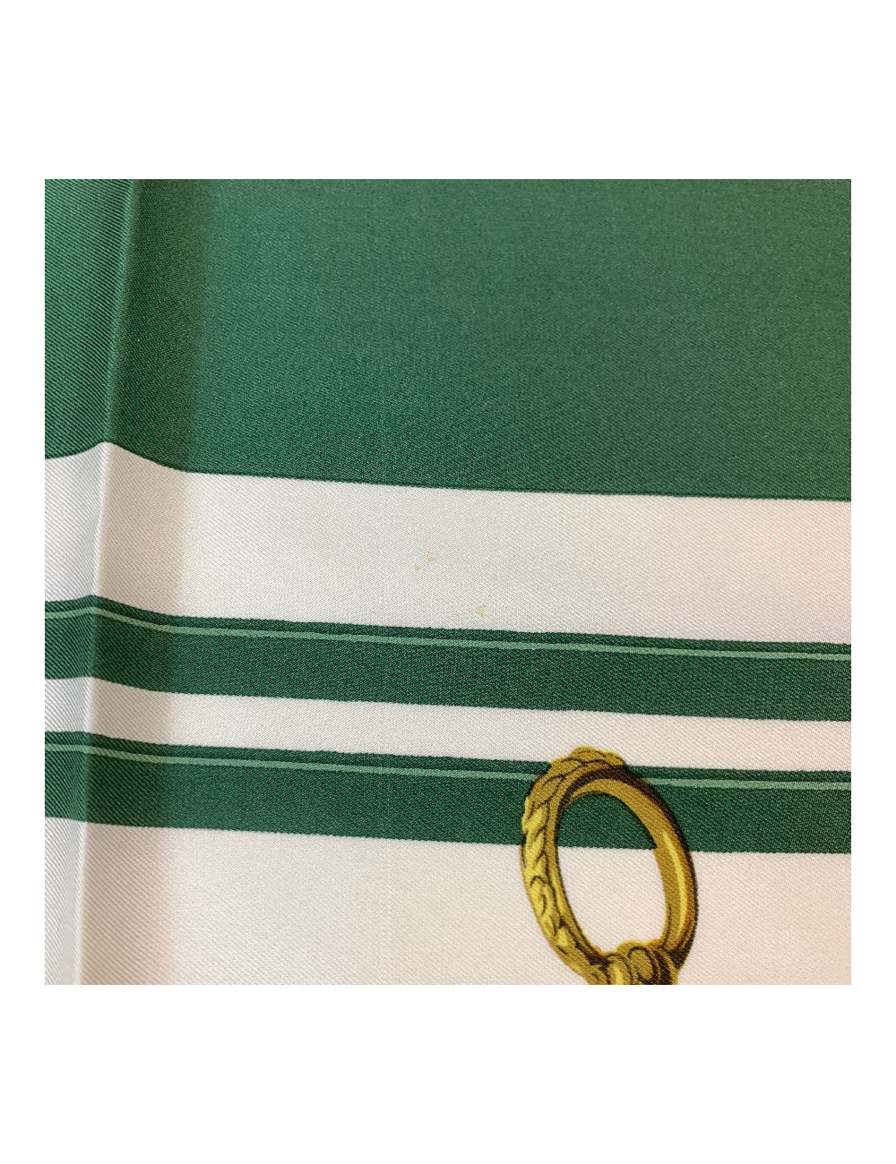 Carré 90 x 90 HERMES soie 100%