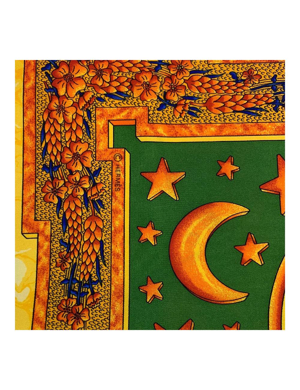 Carré 90 x90 HERMES soie 100 % "Carpe Diem"