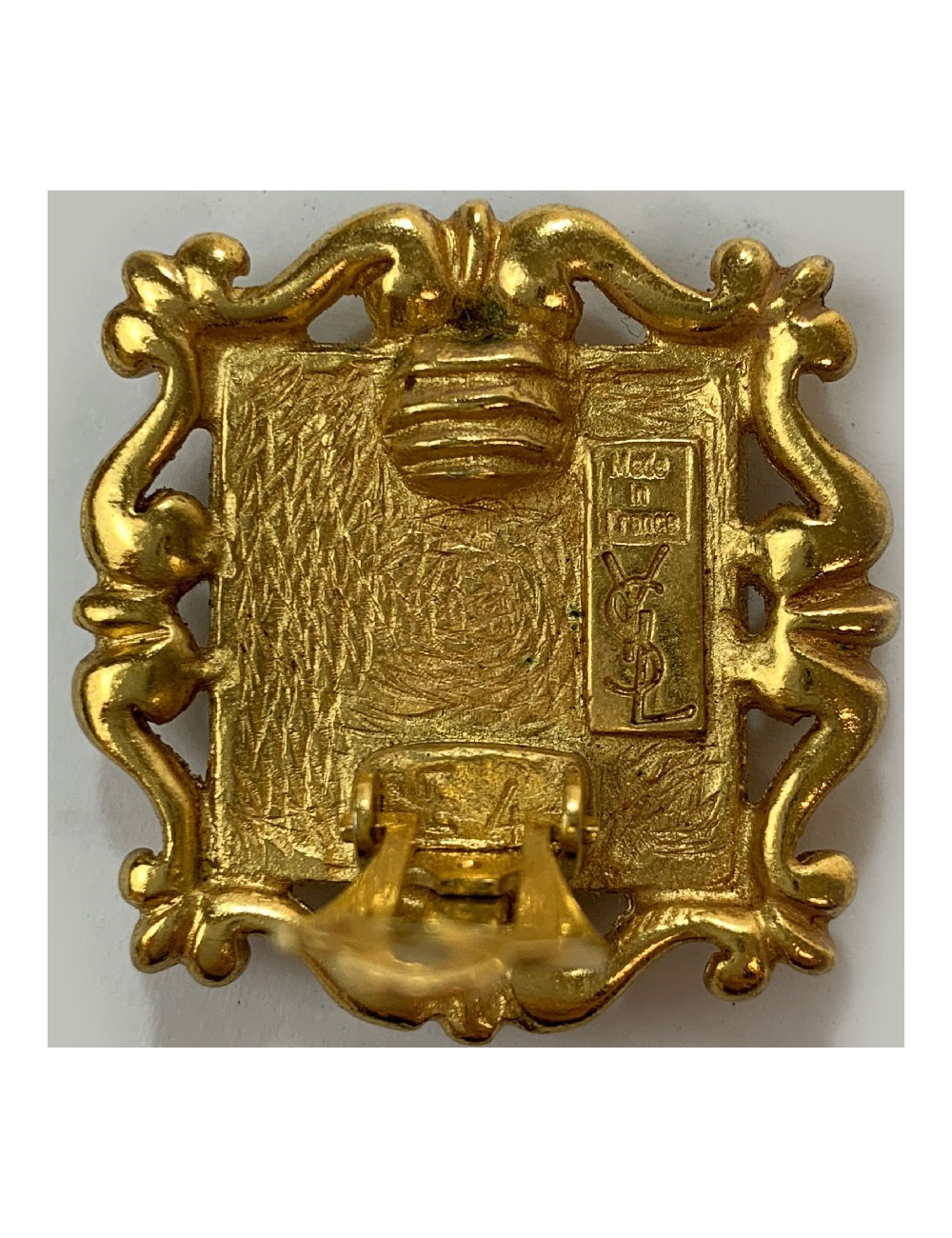 Boucles d'oreille clips YSL SAINT LAURENT en métal doré et résine bleue