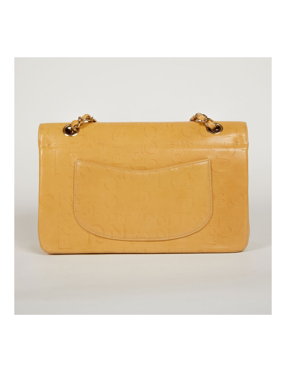 Sac CHANEL cuir d'agneau siglé "CHANEL" "CC"