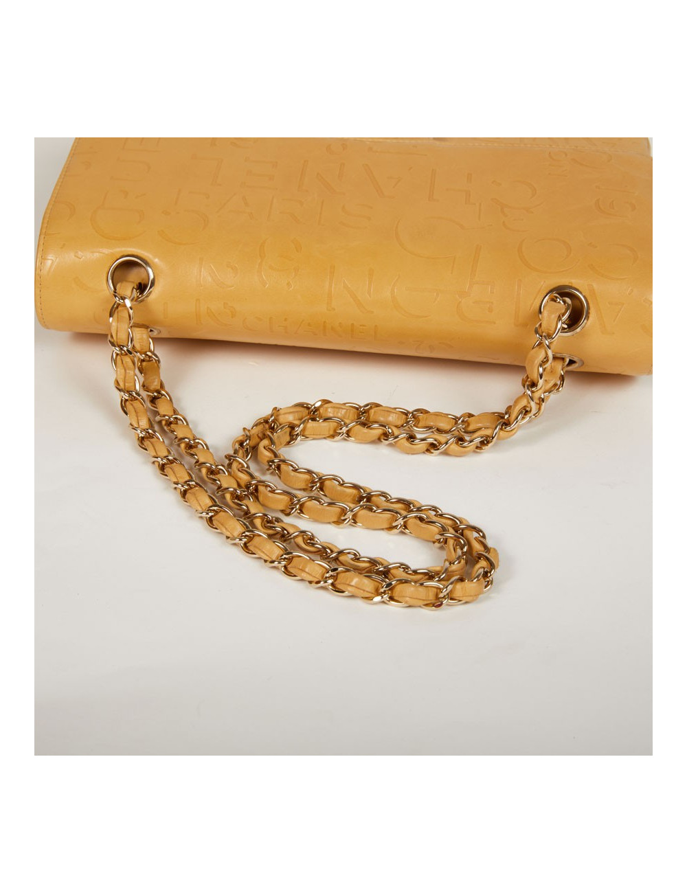 Sac CHANEL cuir d'agneau siglé "CHANEL" "CC"