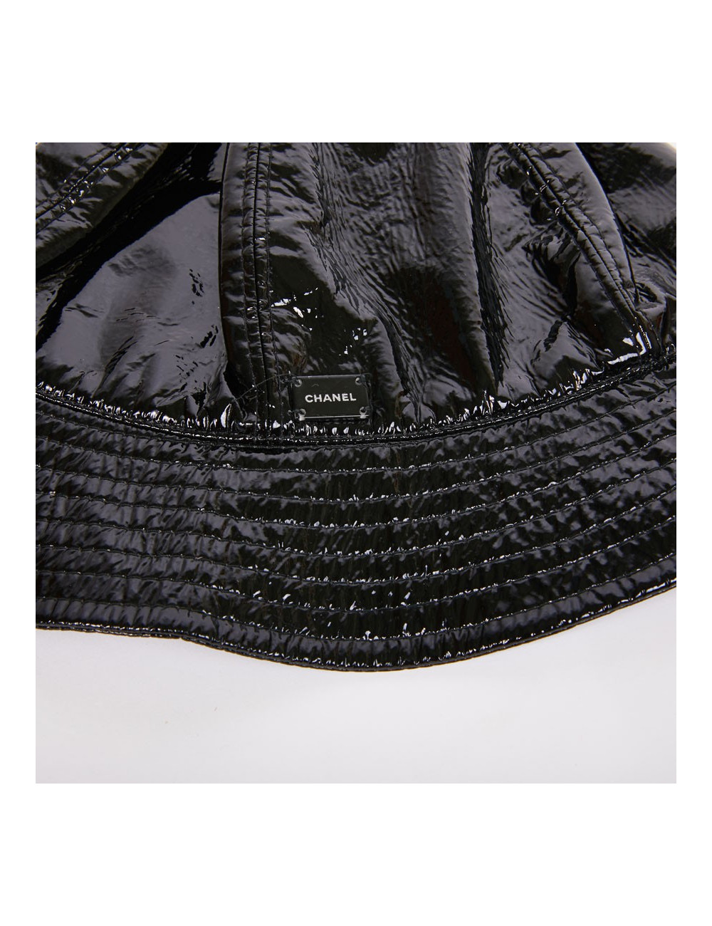 Chapeau de pluie CHANEL noir verni