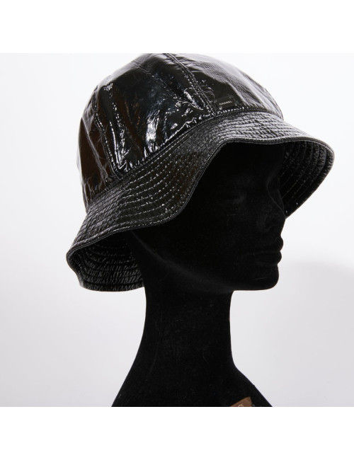 Chapeau de pluie CHANEL noir verni
