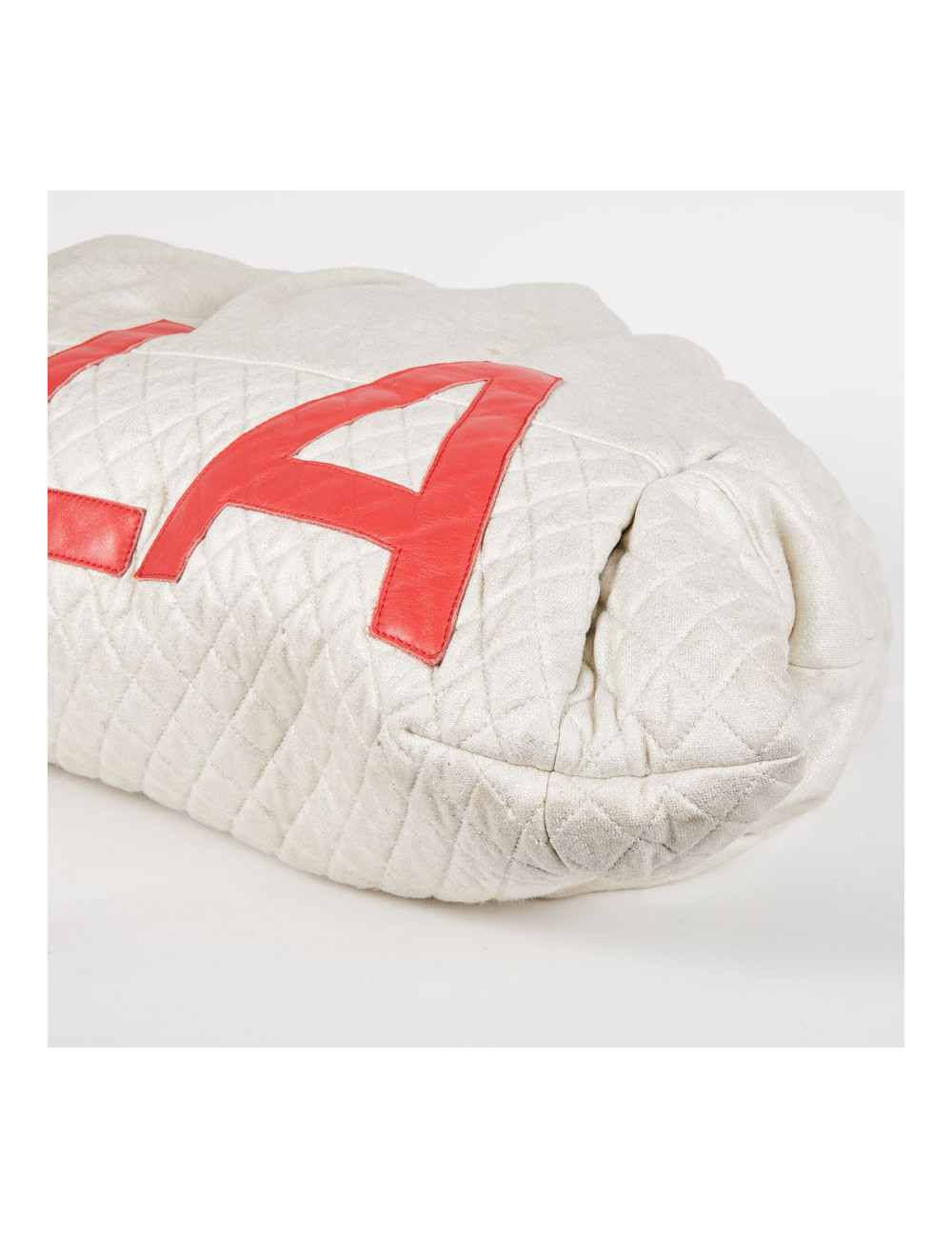 Grand cabas CHANEL "L A" beige