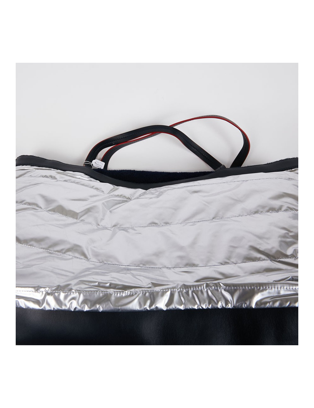 Sac de plage "Airlines" CHANEL argenté et bleu marine