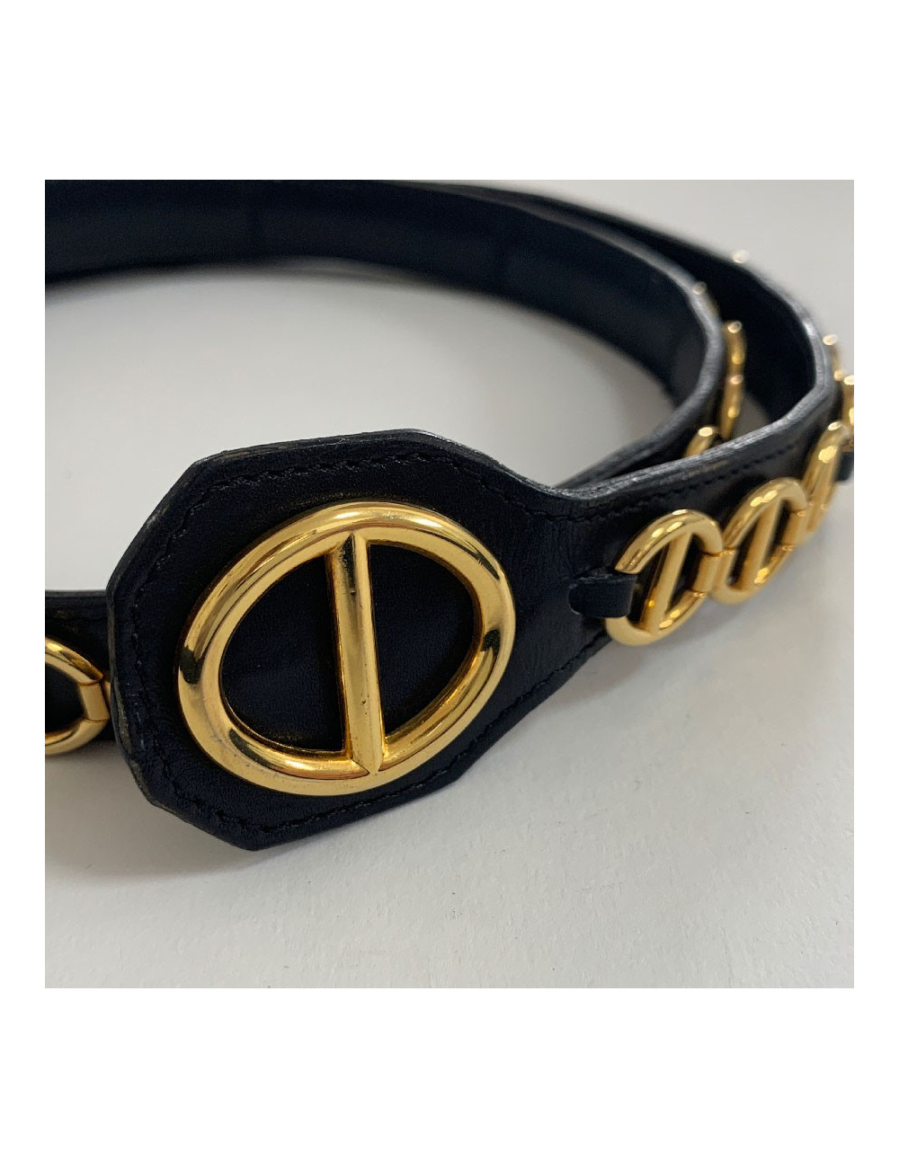 Ceinture CHRISTIAN DIOR cuir et dorée T80