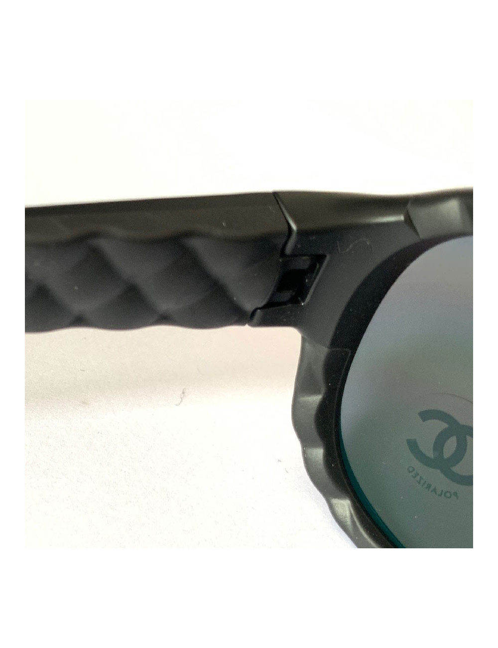 Lunettes de soleil CHANEL