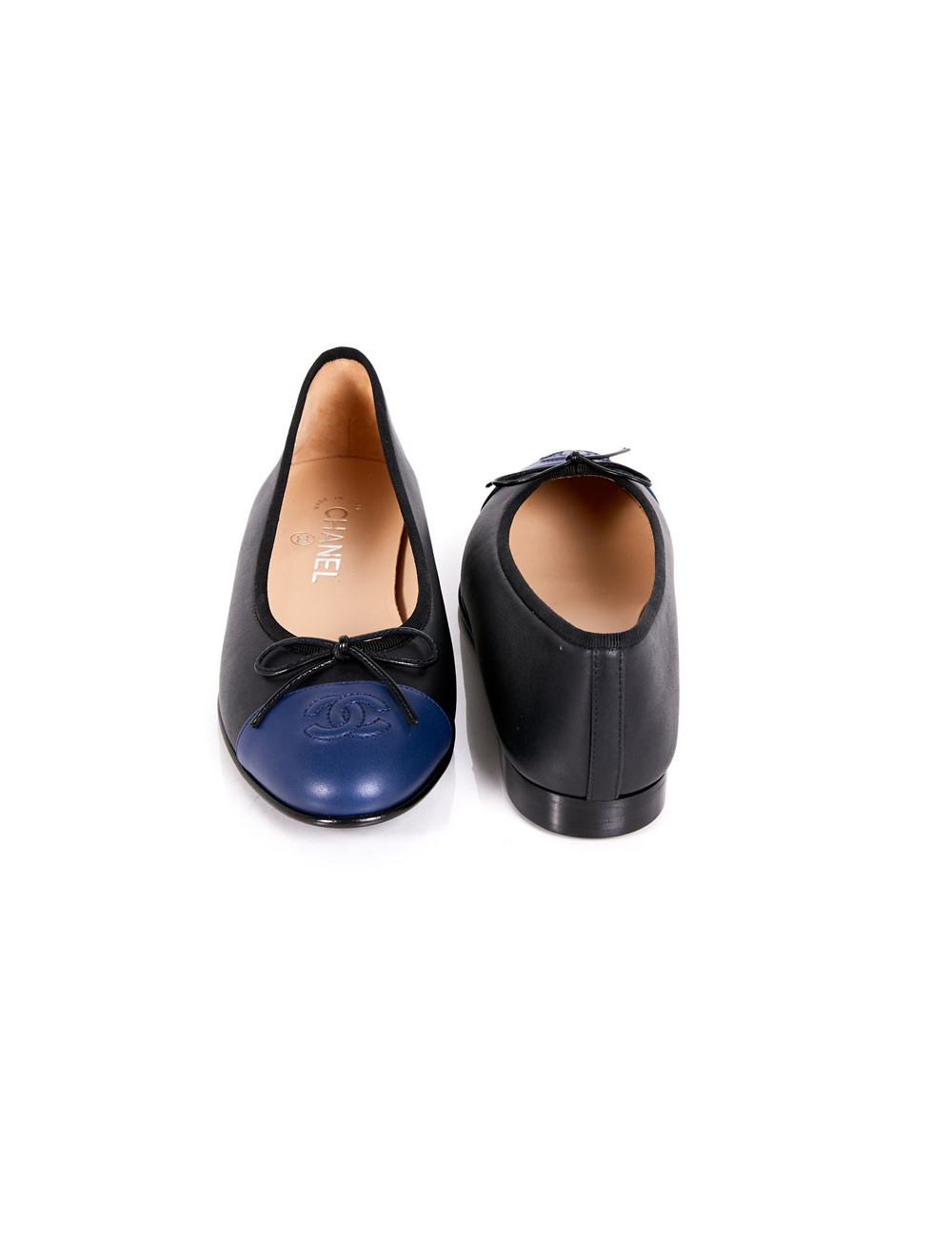 Ballerines T 38.5 CHANEL bicolores noires et bleues